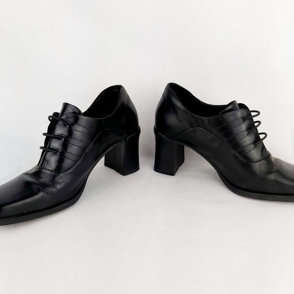 𝅺Caprice vintage leather ankle laced black heeled shoes made in Brazil size 37 - Picture 3 of 11